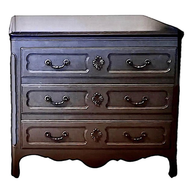 Slate Gray French Provincial-Style Dresser With Black Marble Top, by the John Widdicomb Co. For Sale