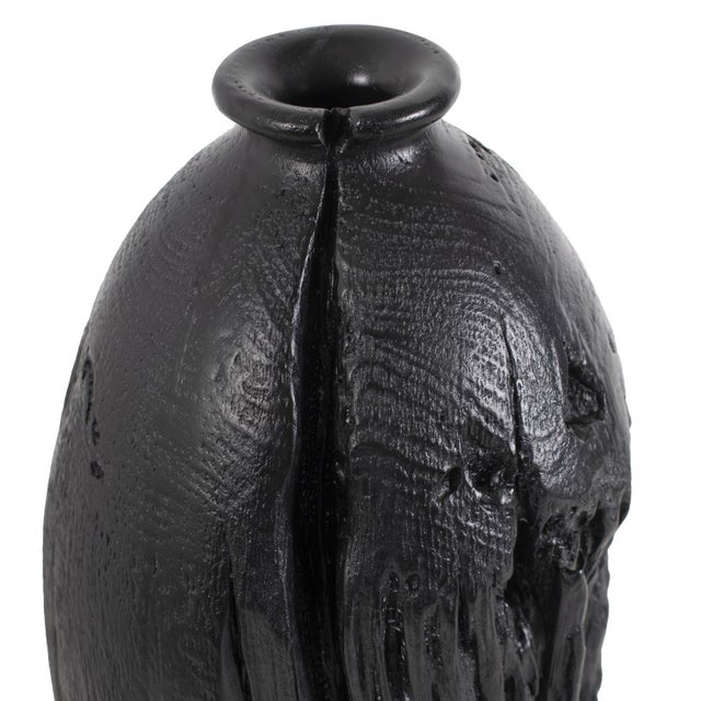 2020s Haru Short Vase in Black For Sale - Image 5 of 10