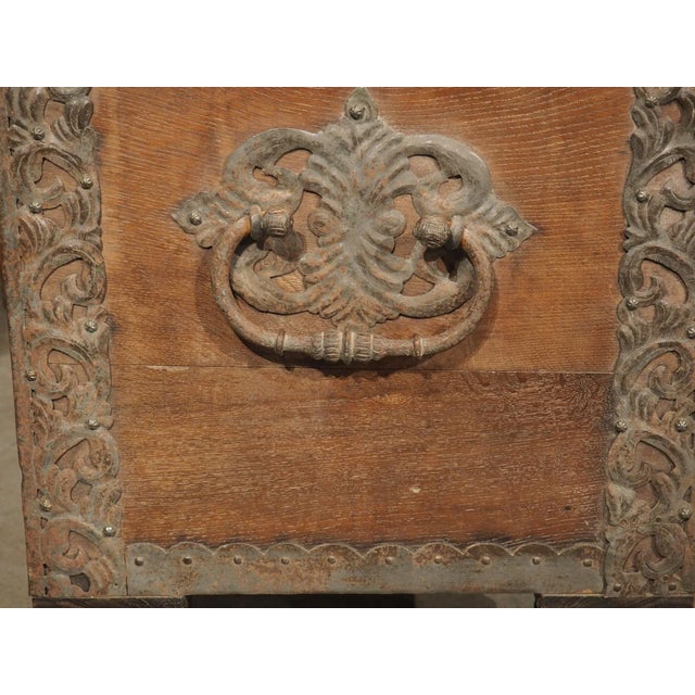 Period Louis XIV Oak and Iron Domed Trunk From Northeast France, Circa 1700 For Sale - Image 9 of 12