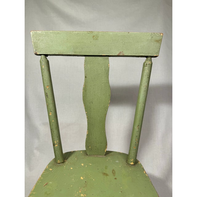 Americana Folk Art Small Green Fiddleback Solid Wood Chair For Sale In Houston - Image 6 of 10
