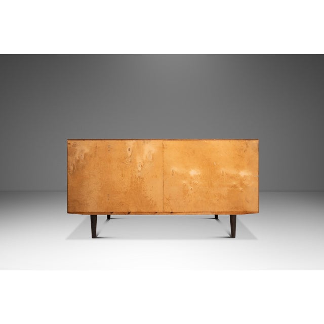 1960s Restored Danish Modern Cabinet / Buffet / Credenza in Rosewood by Carlo Jensen for Hundevad and Co., Denmark, C. 1960s For Sale - Image 5 of 18