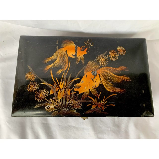 Add a touch of timeless sophistication to your vanity, dresser, or shelving display with this captivating vintage black...