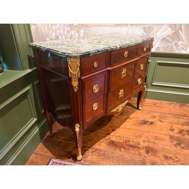 Late 18th Century Louis XV/XVI Transitional Gilt-Bronze-Mounted Mahogany Commode For Sale - Image 4 of 12