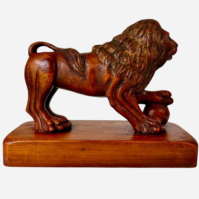 English Late 19th Century Hand-Carved Wood Lion Sculpture For Sale - Image 3 of 18