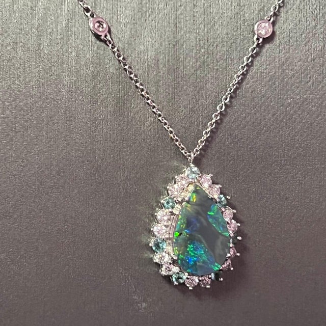 Natural Opal Diamond Pendant W/ Gold Chain 3.25 TCW GIA Certified For Sale - Image 4 of 12