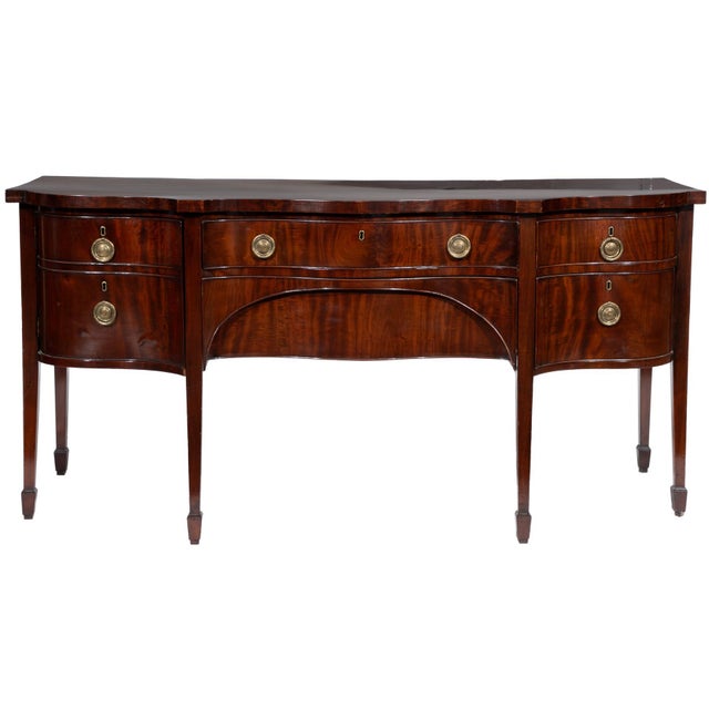English Flame Mahogany Serpentine Sideboard, 19th Century For Sale - Image 4 of 7