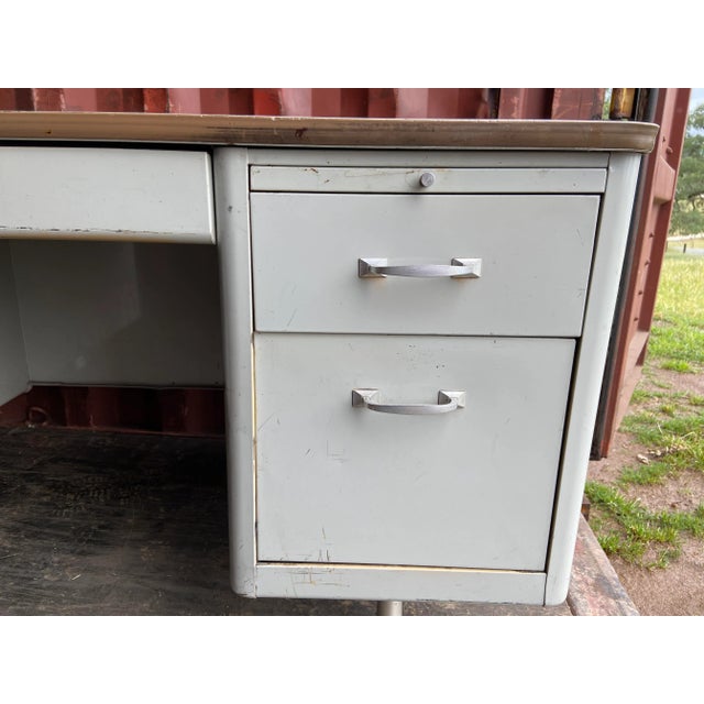 1970s Vintage Mid Century Modern Metal Tanker Desk For Sale - Image 5 of 10