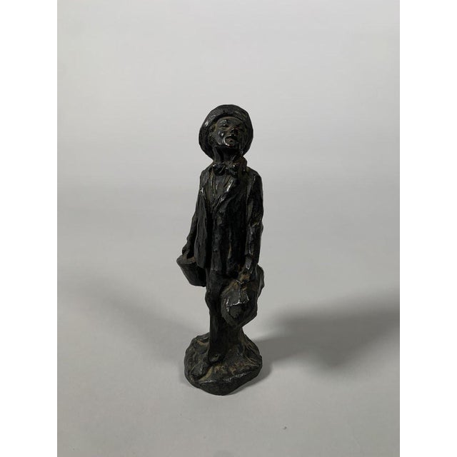 Patinated bronze sculpture signed Honoré Daumier (1808-1879), " The Provincial in Paris" (1855). Limited edition of 30....