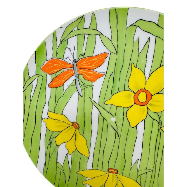 Green Vintage 70s Franci Villa Vanilla Palm Beach Dinnerware Set | 4 Dinner Plates & 2 Mugs | MCM Floral Ceramic Taste Setter Collection for Amm For Sale - Image 8 of 17