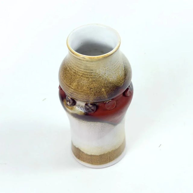 Light Yellow Mid-Century Ceramic Vase, Czechoslovakia, 1960s For Sale - Image 8 of 10