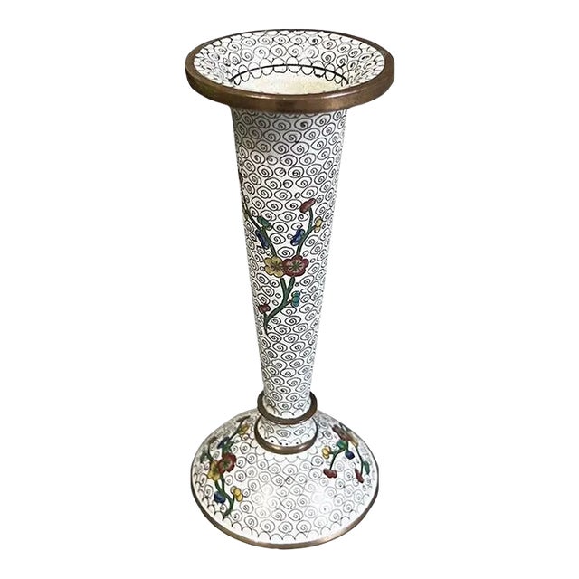 Small Early 20th Century White Chinoiserie Flower Vase With Floral Motif and Brass Accents For Sale