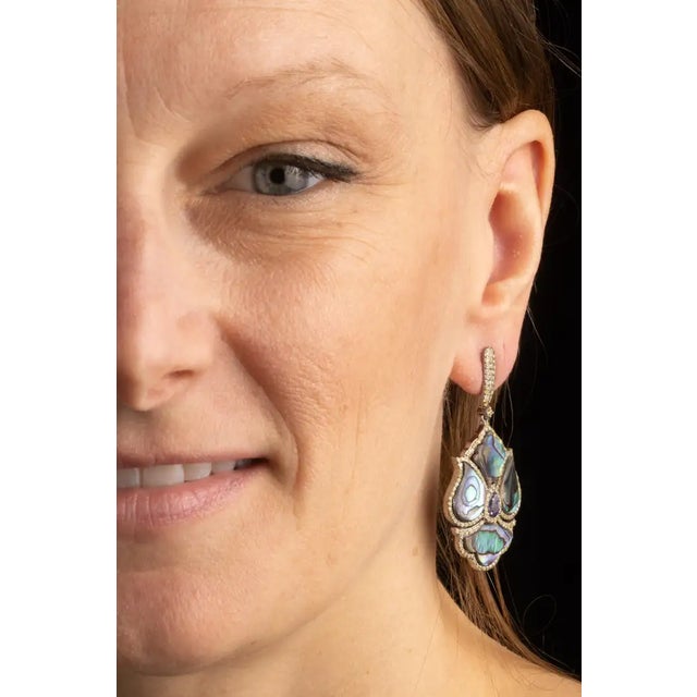 Contemporary Pair of Abalone Shell, Diamonds and Tanzanite Dangle Earrings For Sale - Image 3 of 4