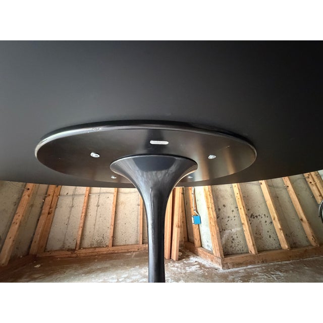 96" Authentic Knoll Saarinen Oval Table For Sale In New York - Image 6 of 8