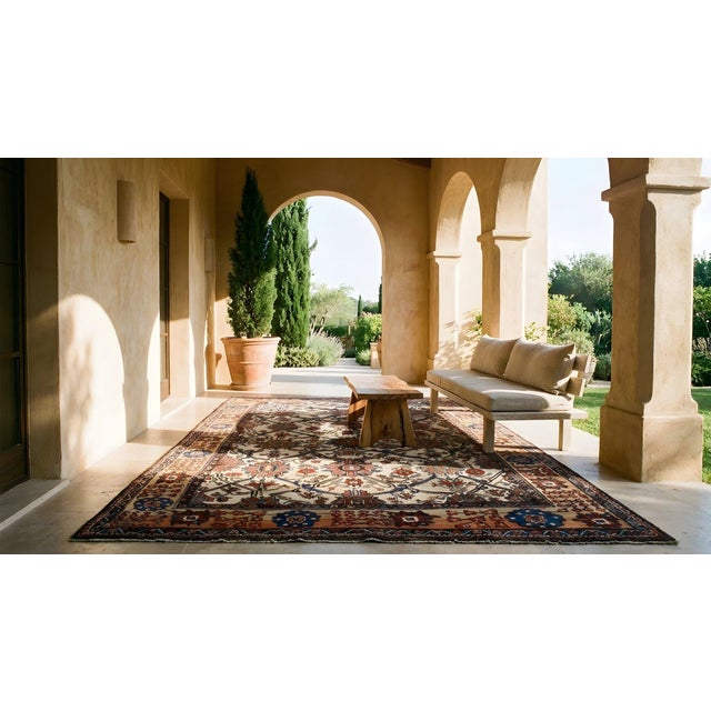 Traditional Antique Persian Bakhtiari Rug With Design Inspiration From 17th Century Safavid Weavings For Sale - Image 15 of 15