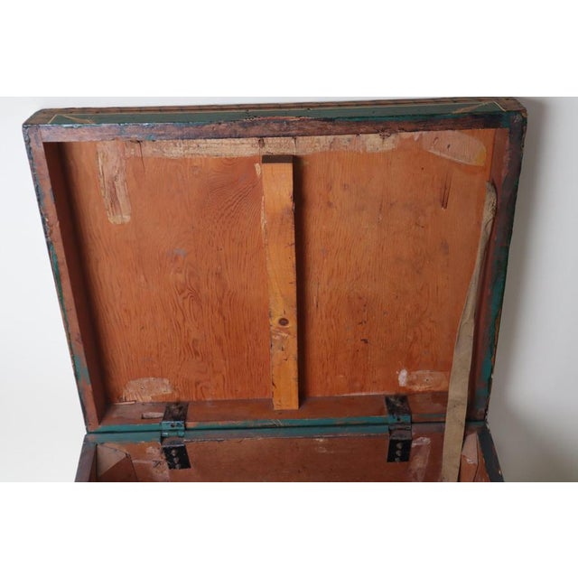 Sailing Ship Neptune V. R. Deck Games Chest, 1890s For Sale - Image 11 of 16