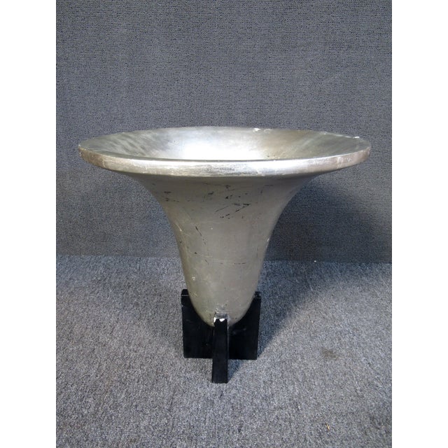 Mid-Century Art Deco Urn For Sale - Image 9 of 9