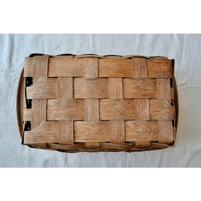 Mid 20th Century Woven Wood Picnic Basket - For Sale - Image 11 of 16