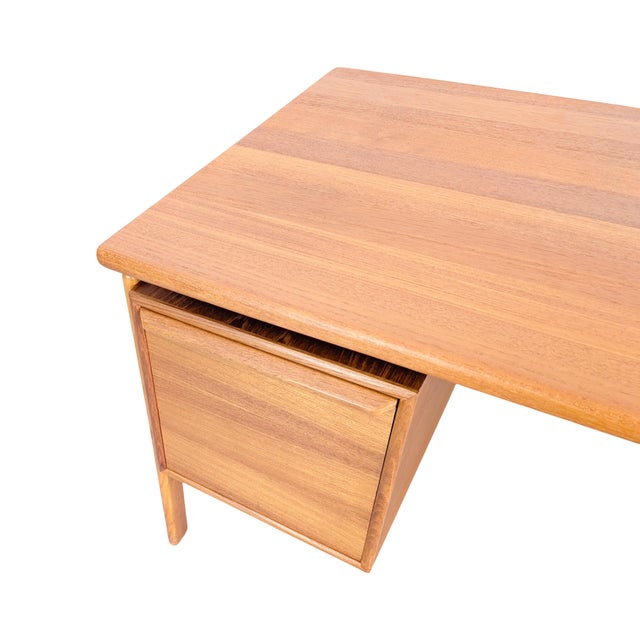 Mid-Century Teak Desk from GV Gaasvig For Sale - Image 6 of 10
