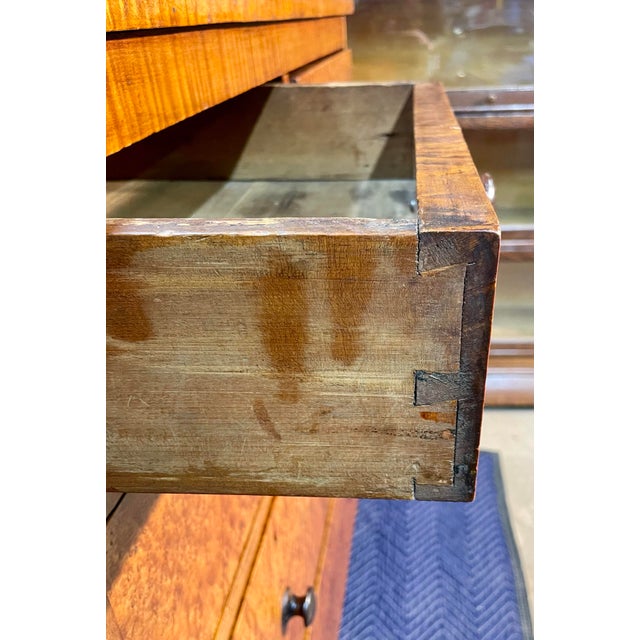 Antique Curly/Tiger Maple Chest of Drawers, Late Federal Early Empire Period For Sale - Image 10 of 16