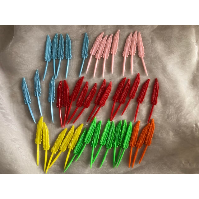 Red Vintage Pen Quill Cocktail Drink Hors d'Oeuvres Picks Set of 45 For Sale - Image 8 of 15
