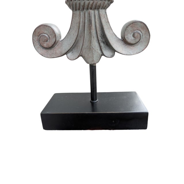 Vintage Hand-Carved Acanthus Leaf Architectural Remnant on Stand For Sale - Image 9 of 9