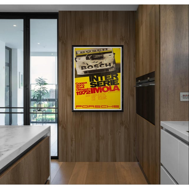 The Piece This original Porsche poster celebrates the 1972 Interserie race at Imola. Designed by the renowned Atelier...