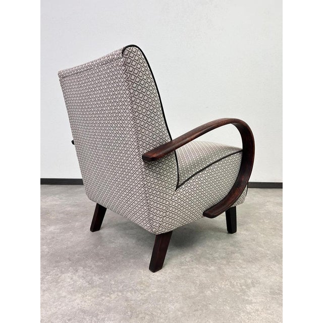 Art Deco Lounge Chair by Jindřich Halabala for Up Závody, 1940s For Sale - Image 9 of 10