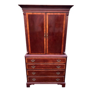 1980s Hickory White "The American Masterpiece Collection" Georgian Style Banded Mahogany Media Armoire For Sale