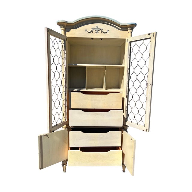 1970s French Provincial Style Storage Wardrobes Dressers Connected by a Two-Drawer Wooden Desk/Dressing/Vanity Table For Sale - Image 5 of 11