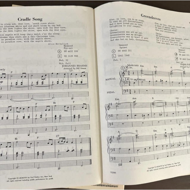 Vintage 1980s Sheet Music Instructional Piano & Organ Books- Lot of 2 For Sale In Orlando - Image 6 of 12