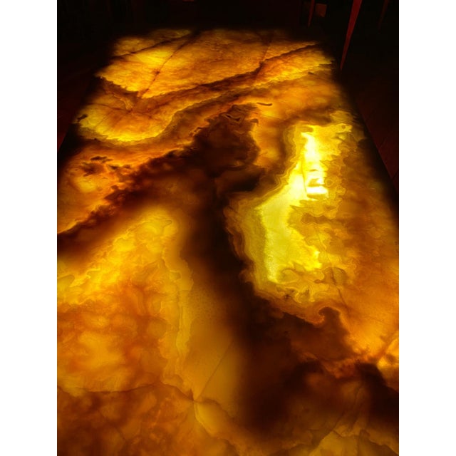 Mid-Century Modern Solid Onyx Coffee Table with Built-in Lighting, Italy, 1970s For Sale - Image 3 of 11