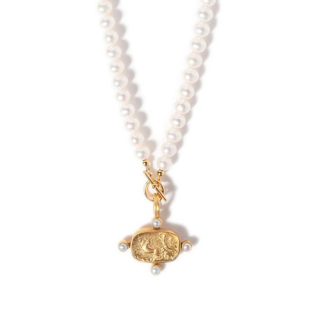 Early 21st Century Chariot Pearl Necklace For Sale - Image 5 of 5