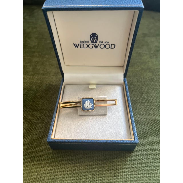 Metal Vintage Royal British “Wedgwood” Jasper ware Gold Plate Tie Clip Circa 1980 For Sale - Image 7 of 12