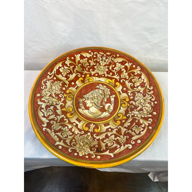 Figurative 1990s Italian Hand Painted Round Ceramic Plates - a Pair For Sale - Image 3 of 13