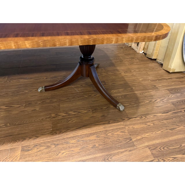 Traditional Multi-Banded Mahogany Double Pedestal Dining Table - Showroom Sample For Sale - Image 12 of 15