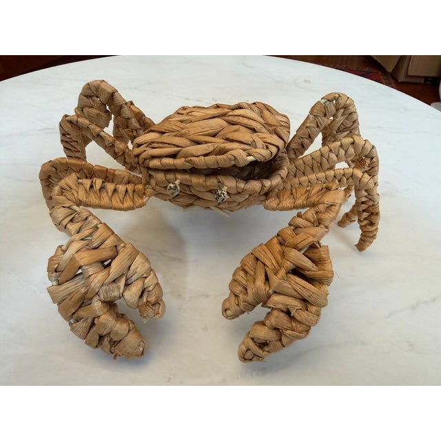 Vintage wicker crab coastal trinket box. The crab is hand constructed and features hinges that allow you to store smaller...
