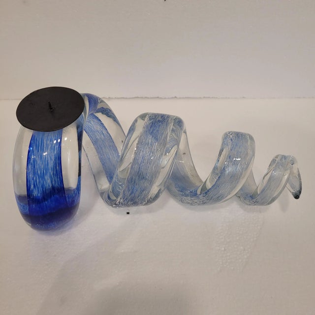 Blue Blue Spiral Candleholders in Glass, France, 1980s, Set of 2 For Sale - Image 8 of 18