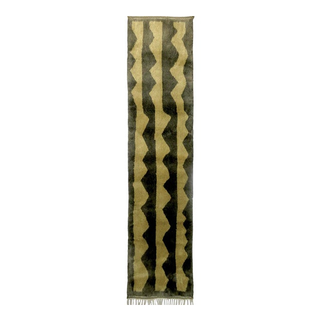 Custom Beni Mrirt Wool Runner 3' X 10' For Sale