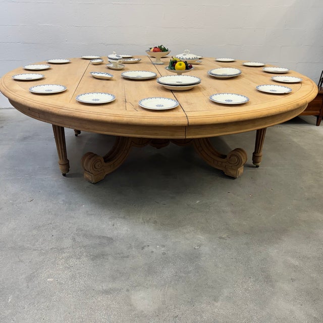 Monumental Banquet Table in Raw Oak For Sale - Image 17 of 18