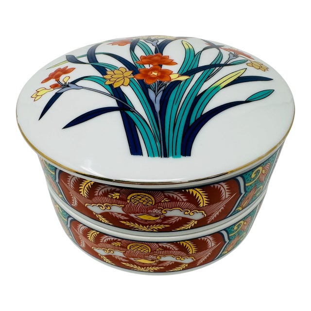 1980s Toscany Collection Japan Imari Style Porcelain Stacking Bento Trinket Box - 3 Piece Set For Sale