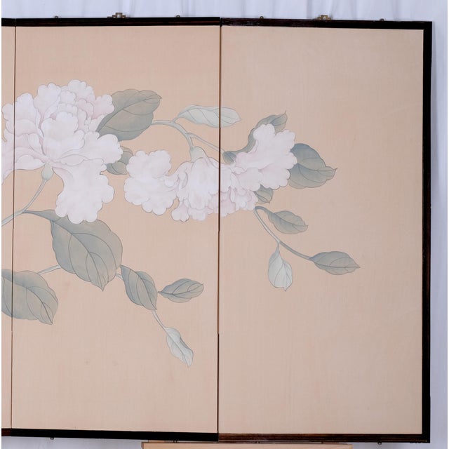 Mid to Late 20th Century Hong Kong Made Byobu "Soft White Branch With Flowers" 4-Panel Folding Screen in Very Good + Overall Condition For Sale In San Diego - Image 6 of 8