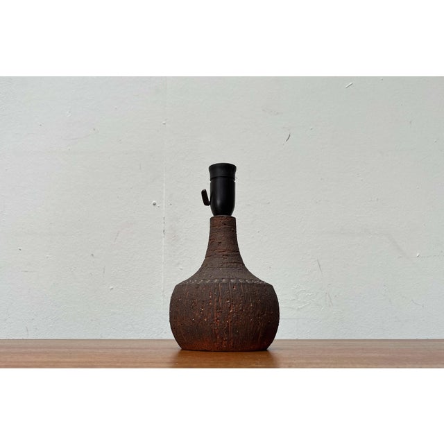 Mid-Century Modern Mid-Century Modern Danish Studio Pottery Table Lamp by Jytte Trebbien and Harry Nielsen for Tusbo, Denmark, 1960s For Sale - Image 3 of 18