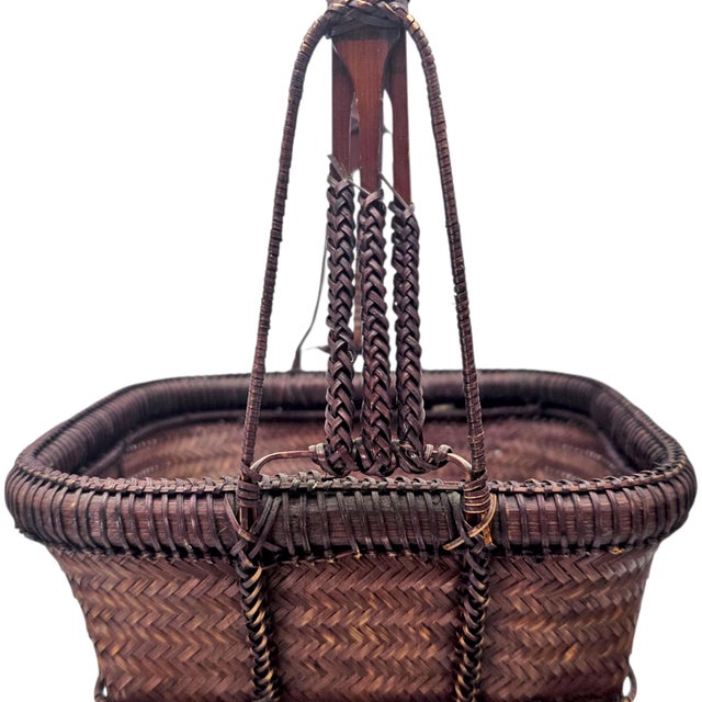 Wood Late 20th Century Japanese Woven Bamboo Hozan Style Ikebana Baskets - A Pair For Sale - Image 7 of 18