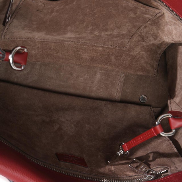 Red Red Tuffetage Veau Cachemire Tote W MM For Sale - Image 8 of 8