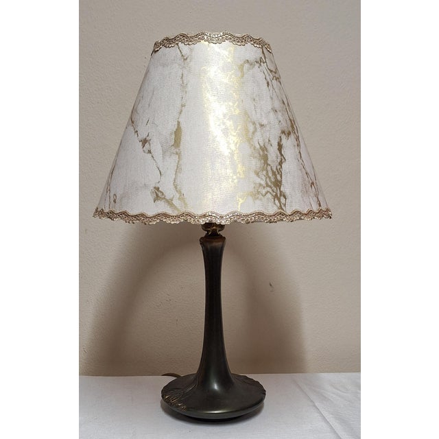Vintage Table Lamp with Patinated Patterned Metal Base, 1980s, in Very Good conditions. Designed 1980 to 1989 European...