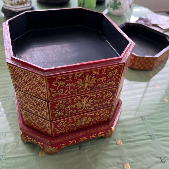 Red Vintage Chinese Red Lacquer Stacking Jewelry Box For Sale - Image 8 of 12