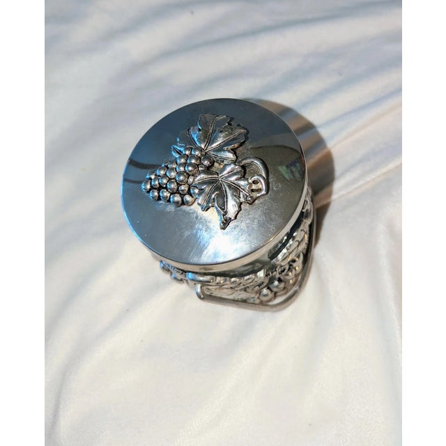 CORRECTION TO SHIPPING TIME, THIS IS SELLER SHIPPING, ARRIVAL TIME IS 4-10 DAYS FROM PURCHASE DATE. Godinger serving jar...