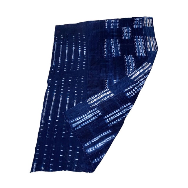 African Vintage Indigo& White Cloth - Mossi Tribe Burkina Faso 36" by 55" For Sale - Image 3 of 7