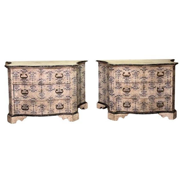 Italian Chests of Drawers in Pinewood, Early 20th Century, Set of 2 For Sale