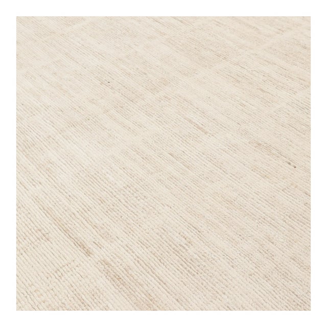 Rug & Kilim’s Modern Textural Rug in Cream White Tones With Ribbed Stripes For Sale